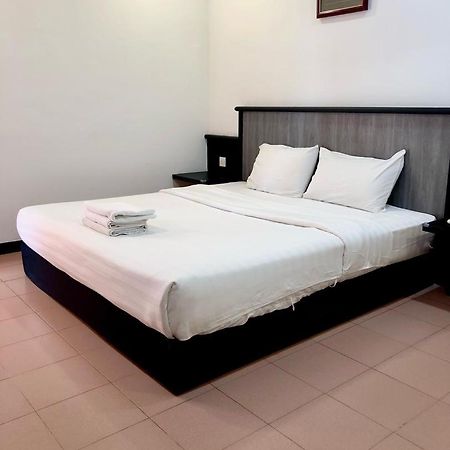 Intan Beach Resort Kuala Terengganu Ngoại thất bức ảnh